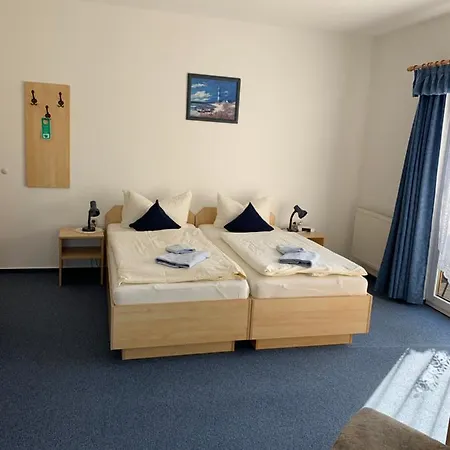 Neptun 게스트하우스 3*