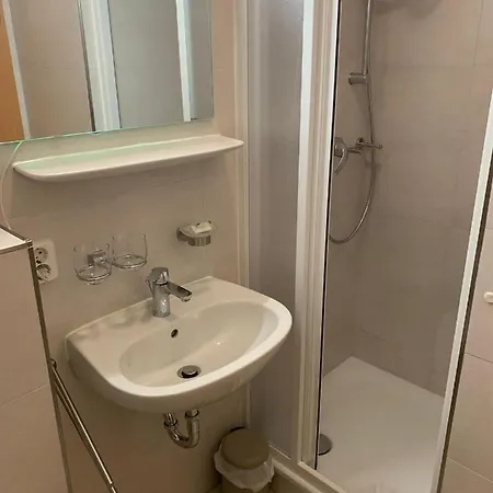 Neptun 게스트하우스 3*