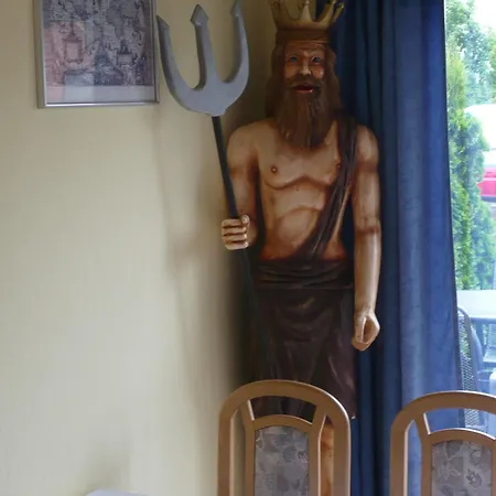 Neptun 게스트하우스