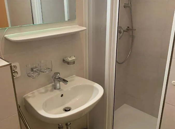 Neptun Affittacamere 3*